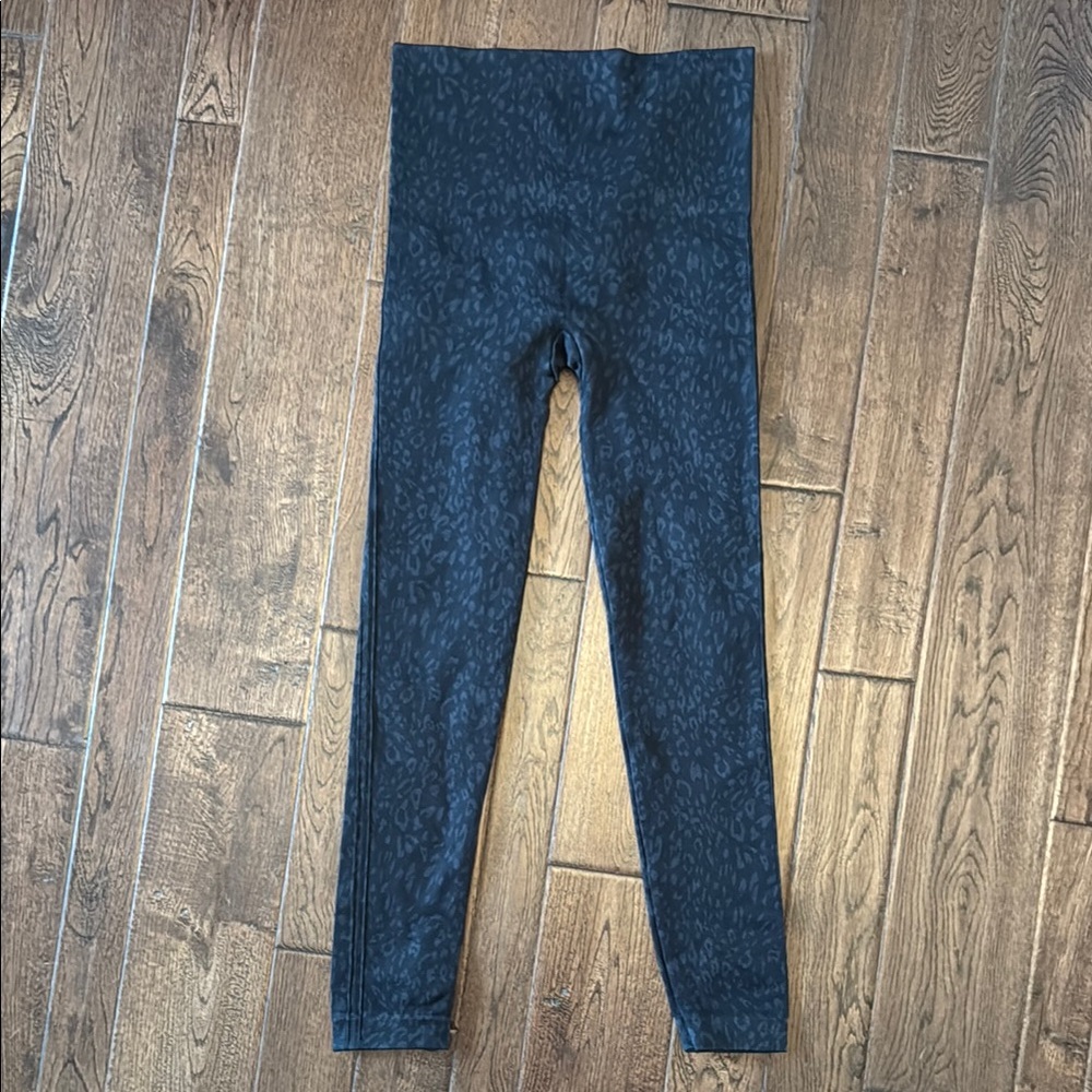 SPANX Black Leopard Print Leggings